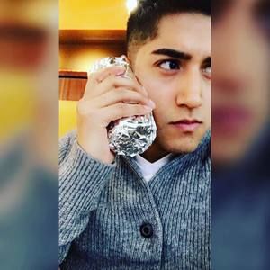 Meet your Posher, Dylan